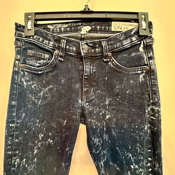 rag & bone Blue Skinny Jeans w/ White Splatter Design Size 26 - Picture 5 of 6